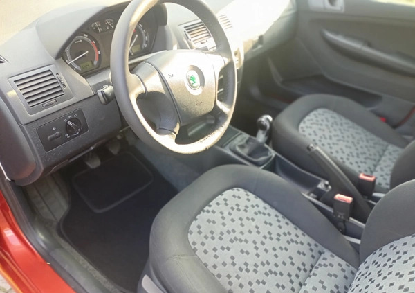 Skoda Fabia cena 10900 przebieg: 159000, rok produkcji 2007 z Chrzanów małe 529